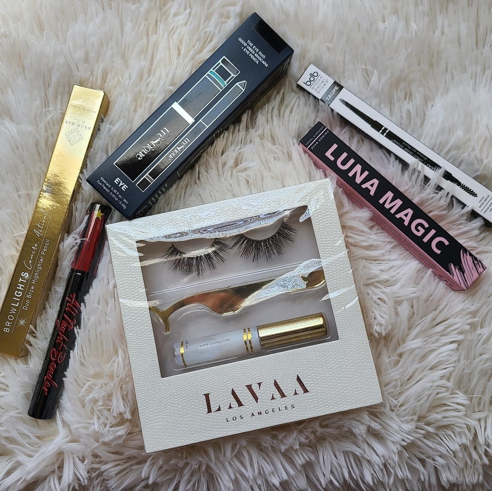 Lashes and Brows Beauty Box